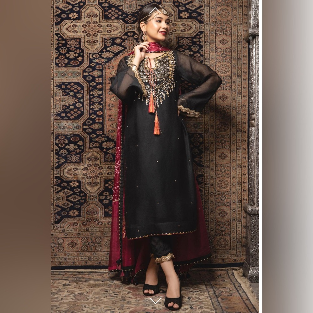 Pakistani Designer 3Pcs stitched formal ready to wear